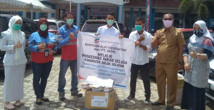 PT SEML Serahkan Bantuan APD untuk Petugas Medis Solsel